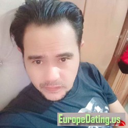 Mohadi, 19870421, Brebes, Jawa Tengah, Indonesia