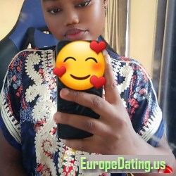 Chioma77, 20030707, Lagos, Lagos, Nigeria