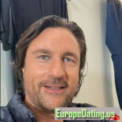 Martinhenderson, 19720303, Barton, Australian Capital Territory, Australia