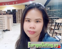 Nyang, 30, Iloilo, Western Visayas, Philippines