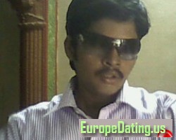 Harilovekid, India