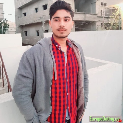 Zaynfarukh, 19960104, Karāchi, Sind, Pakistan