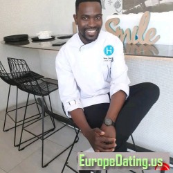 potter, 19790430, Lilongwe, Lilongwe City, Malawi potter, 19790430, Lilongwe, Lilongwe City, Malawi