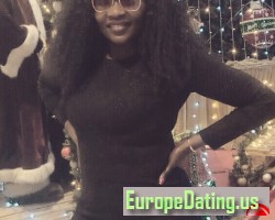 Lyzz, 32, Nairobi, Nairobi, Kenya