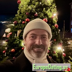 Thomas599, 19690520, South Norwood, London, United Kingdom