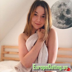 Emma24xy, 20020302, Berlin, Berlin, Germany Emma24xy, 20020302, Berlin, Berlin, Germany