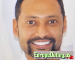 martinsaville86, 38, Woodland Hills, California, United States