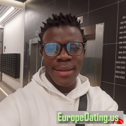 Adoskie, 20041227, Kokoshkino, Moskovskaja Oblast, Russia