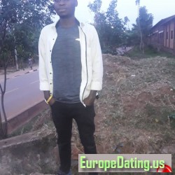 Kwizera, 19951011, Nyanza, Butare, Rwanda Kwizera, 19951011, Nyanza, Butare, Rwanda