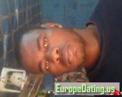 chrisrey, Yaoundé, Cameroon