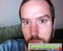 Average_guy227, Chicago, United States Average_guy227, Chicago, United States