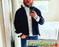 Chattis, 46, California City, California, United States