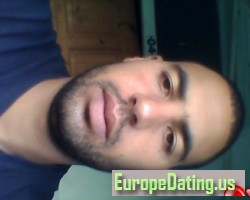 nassim077, Algeria