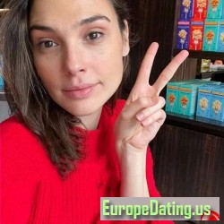 GalGadot, 19850430, Alexis, North Carolina, United States