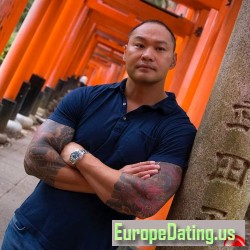 James_nguyen80, 19750328, Suceava, Suceava, Romania