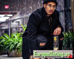 BryanChris, 32, Abilly, Centre, France