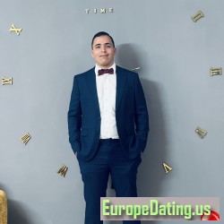 Mohamed07, 19990709, al-Qayrawān, al-Qayrawān, Tunisia Mohamed07, 19990709, al-Qayrawān, al-Qayrawān, Tunisia