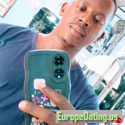 Hermz, 20020603, Kampala, Central, Uganda