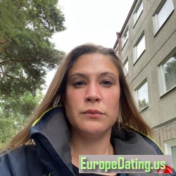 Nikkyjennifer27, 19931020, Bucharest, Bukarest, Romania