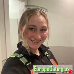 CarolinaJanet, 19930505, Calvello, Basilicata, Italy