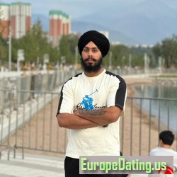 Vipan, 20000510, Muscat, Maskat, Oman