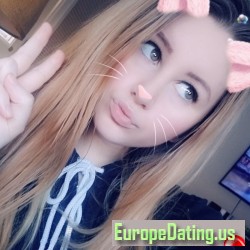 olivia20269636, 20030605, Acton, California, United States