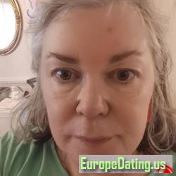 Charlize, 19750510, Fløng, København, Denmark