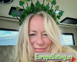 Deanacarter, 48, Lake Errock, British Columbia, Canada