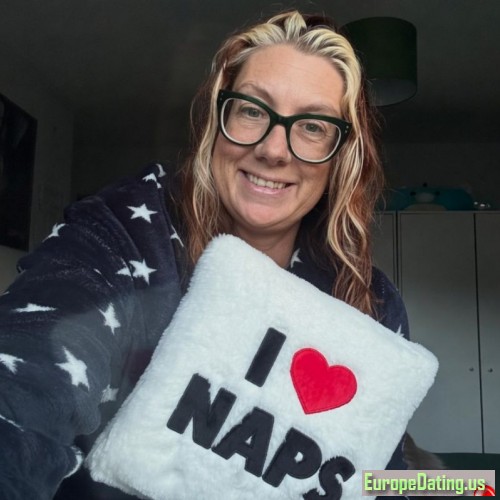 Jessy34, 19750620, Hawick, Borders, United Kingdom
